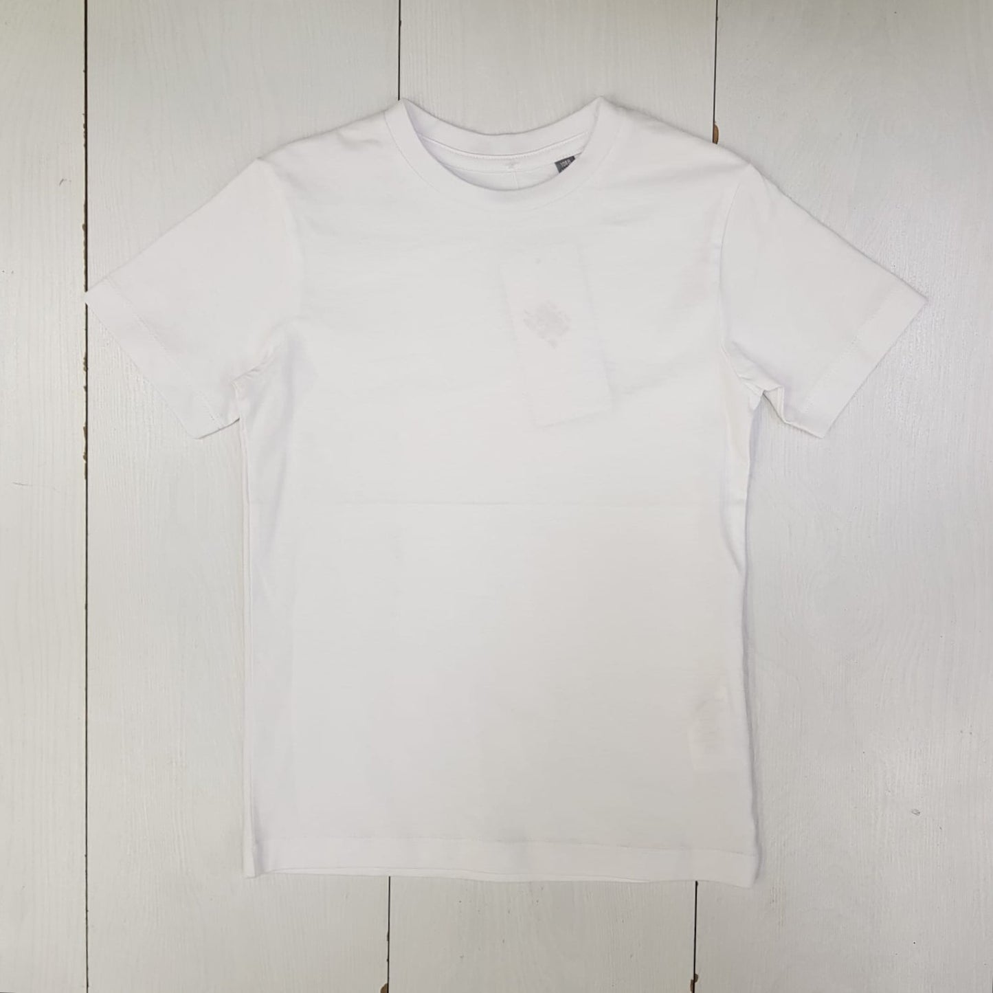 MF-Uniplainwhiteshirt